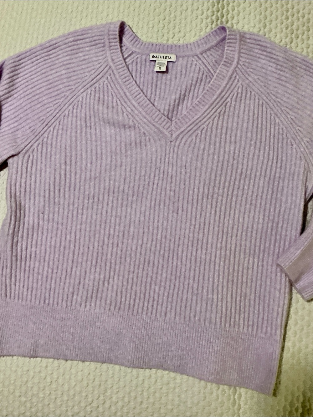 Athleta Lavender merino wool blend Ribbed V-Neck Sweater soft XL